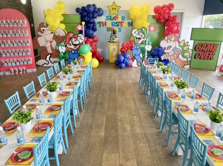 Childrens Furniture Hire - Childrens Furniture Hire Kent - Childrens table and chair hire